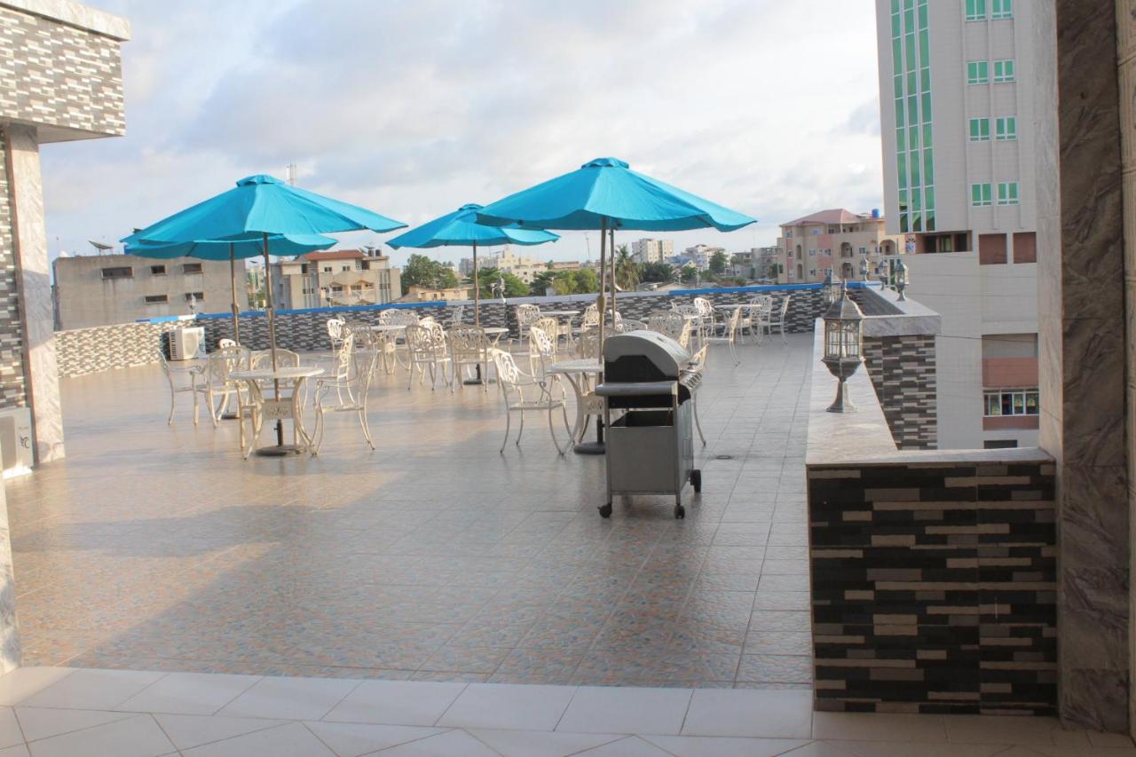 Nora Hotel โกโตนู ภายนอก รูปภาพ